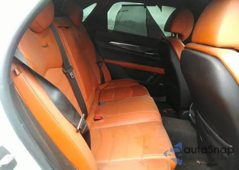 2018 Cadillac Ct6 Luxury z USA, uszkodzony, nr VIN 1G6KD5RS6JU121417